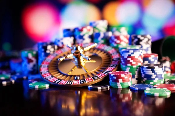 Live dealer table status on facai toto showing active games